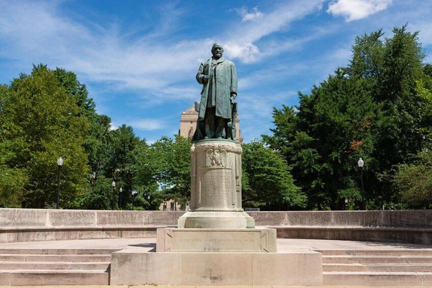 Smartphone Guided Indianapolis Downtown Sites Audio Walking Tour 4