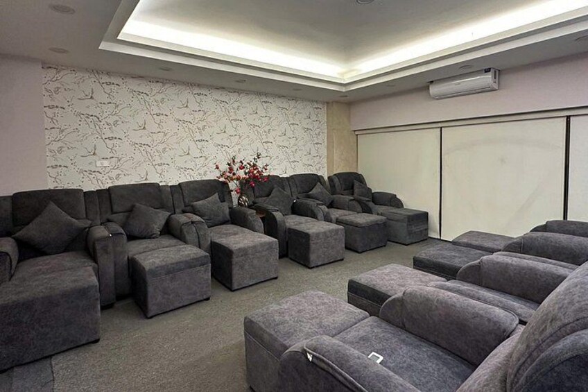 Hoang's Spa for Relaxing Foot Massage 3