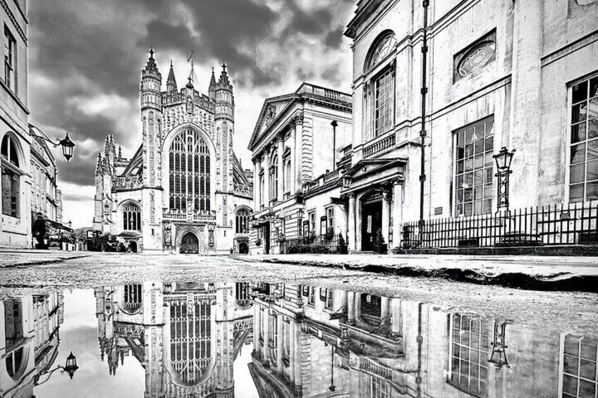 Private Smartphone photography Walking Tour Around Bath 3