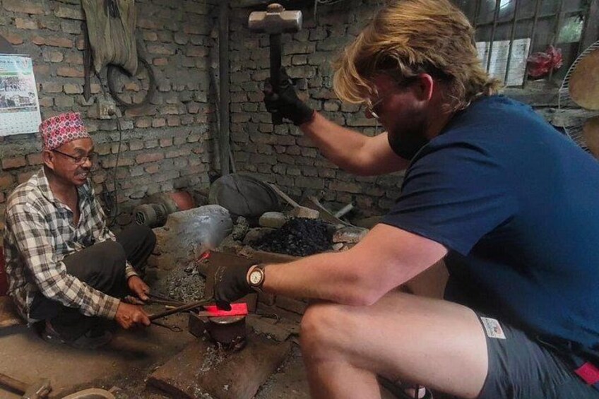 Knife (Khukuri) Making Workshop- Forge of the Gurkhas 4