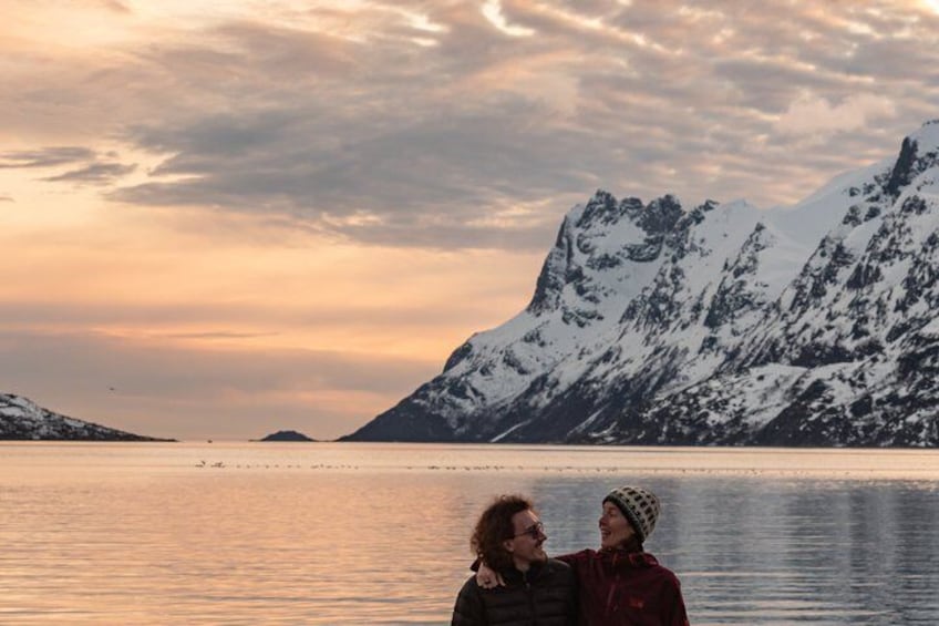 Tromsø: Kvaløya & Sommarøy Guided Fjord Tour with Lunch 4
