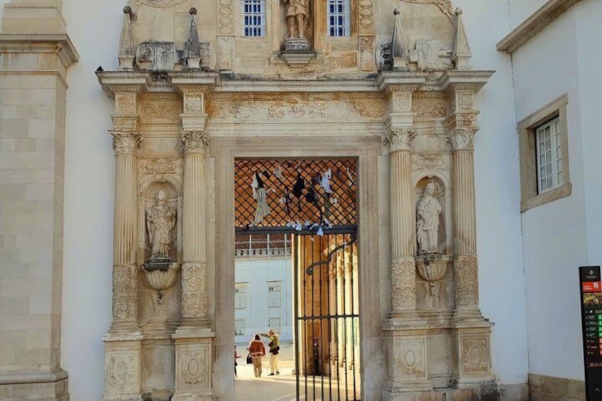 Complete Coimbra University & Joanina Library Tour + Tickets 2
