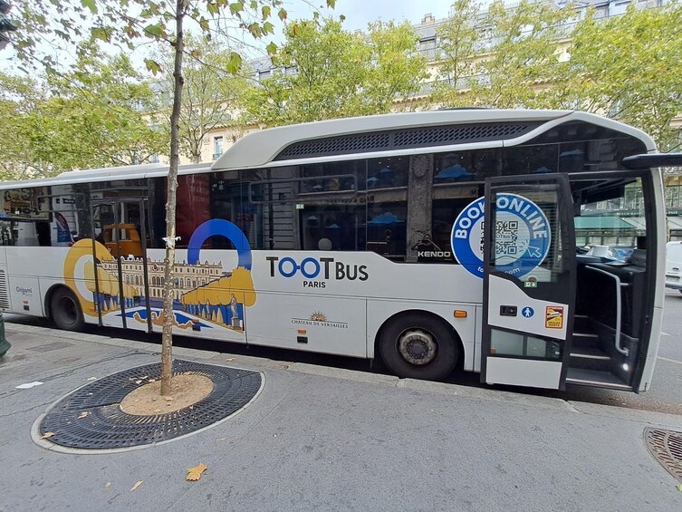 Tootbus Paris : Versailles Half-Day Tour from Paris 3