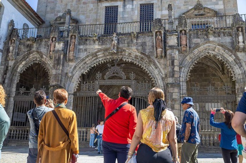 Small Group Braga & Guimarães with Pick up & Drop off 3