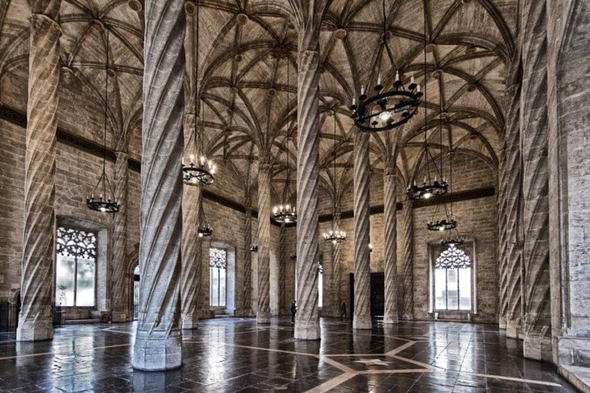 Guided Tour of the Historic Center of Valencia 2