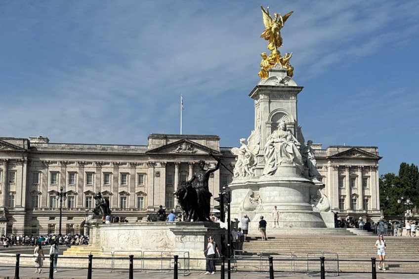 Buckingham Palace 5