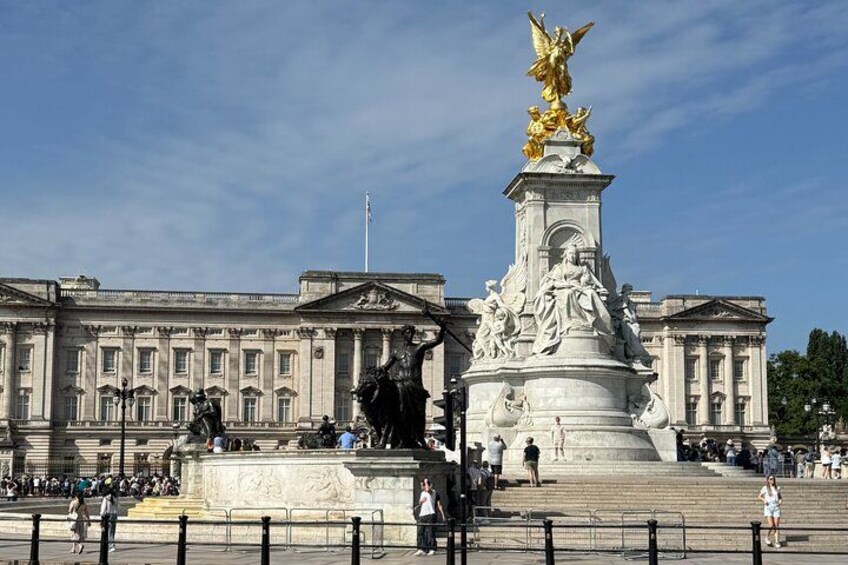 Buckingham Palace 5