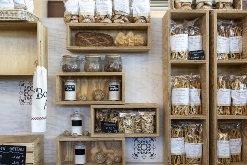 Historical & Gourmet Getaway in Ajaccio from cruise port 4