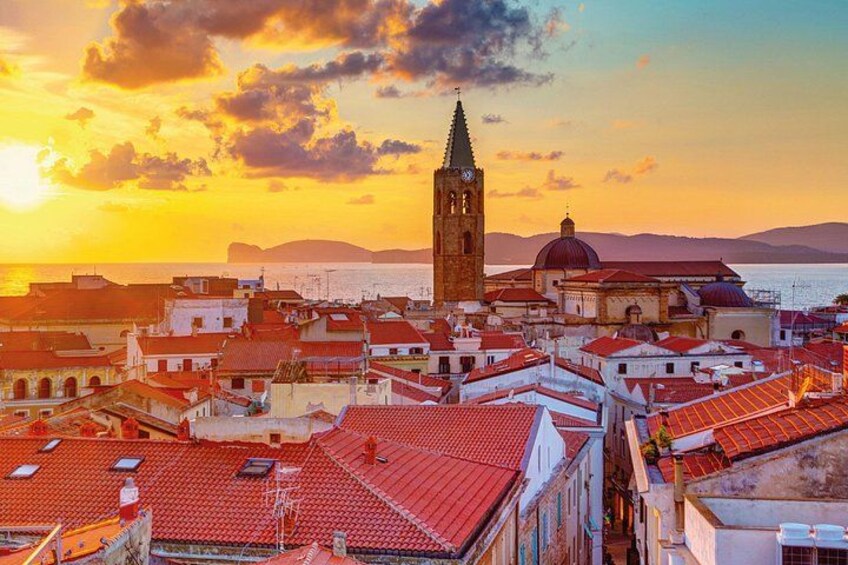 Alghero Walking Tour with Audio and Written Guide by a Local 1