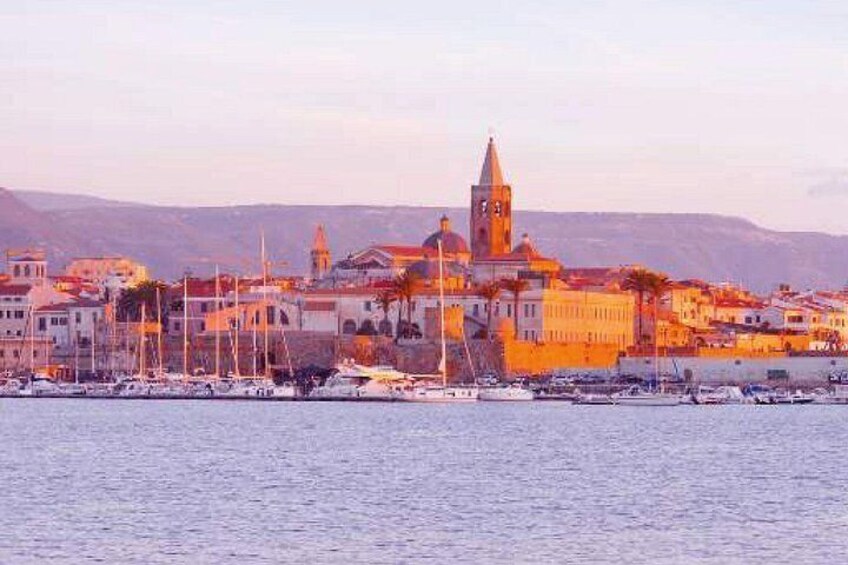 Alghero Walking Tour with Audio and Written Guide by a Local 3