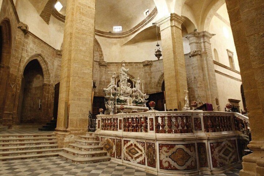Alghero Walking Tour with Audio and Written Guide by a Local 2