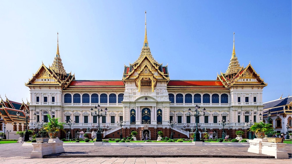 Bangkok: 3 Temple Tour (Grand Palace + Wat Arun + Wat Pho) 5