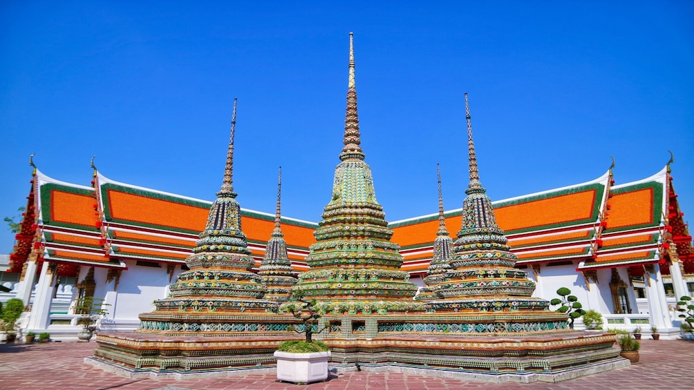 Bangkok: 3 Temple Tour (Grand Palace + Wat Arun + Wat Pho) 2