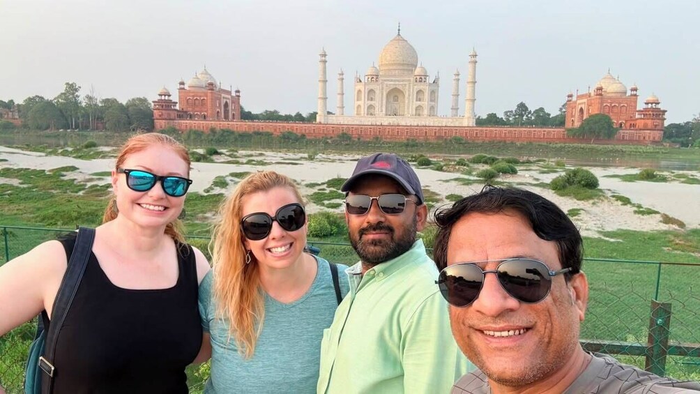 Private Full-Day Agra Tour Taj Mahal Agra Fort & Baby Taj with Expert Guide 1