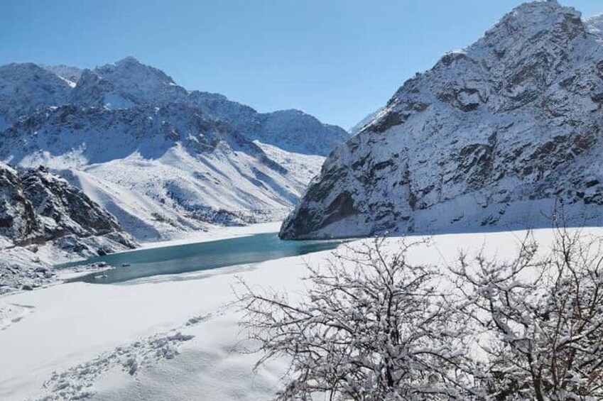 Group tour from Samarkand to Explore Seven Lakes 3