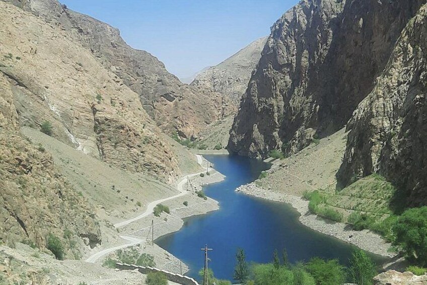 Group tour from Samarkand to Explore Seven Lakes 2