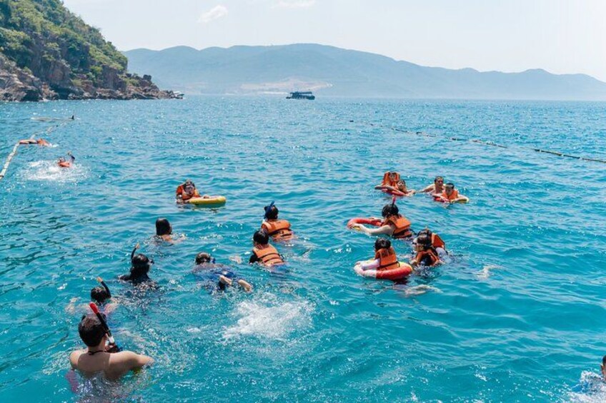Nha Trang Island Adventure: Snorkeling, BBQ Lunch and Relaxing Mud Bath 3