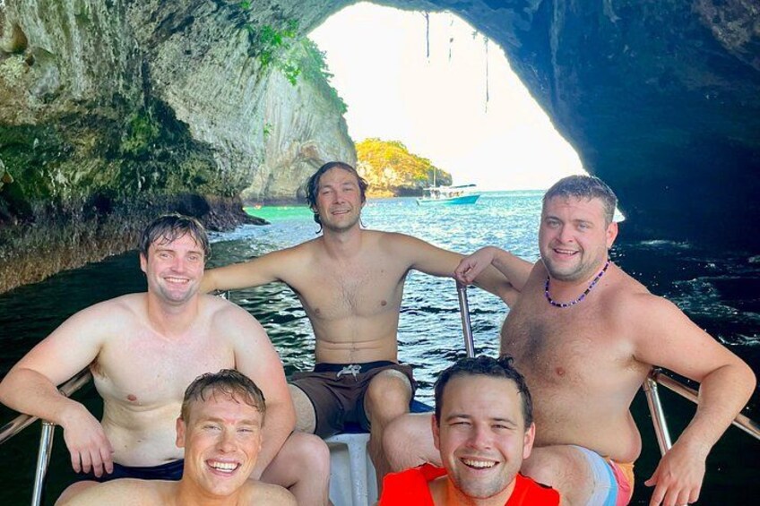 Ocean and Jungle: Snorkel, Quimixto Waterfall and Beach Adventure 3