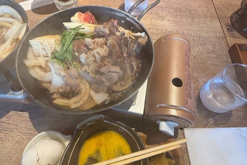 Food Eating Experience with Private Sightseeing Tour With A Local 2