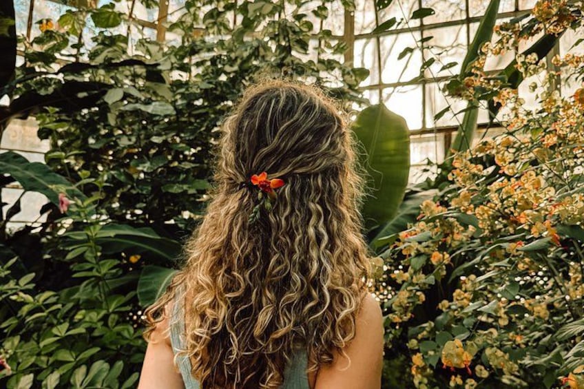 Photo Shoot in Chicago’s Urban Jungle Garden 2