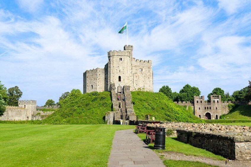 Cardiff: City Highlights Guided Walking Tour 3