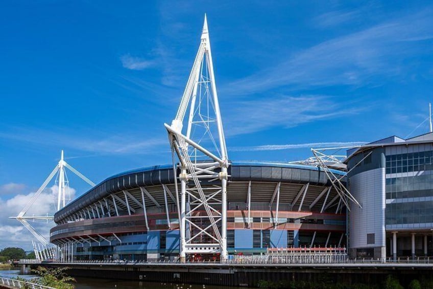 Cardiff: City Highlights Guided Walking Tour 4