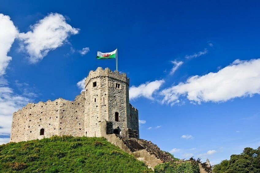 Cardiff: City Highlights Guided Walking Tour 2