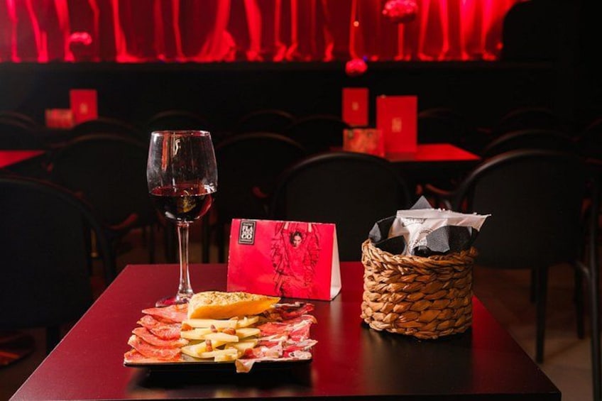 Teatro Flamenco Granada: Live the Flamenco Experience 3