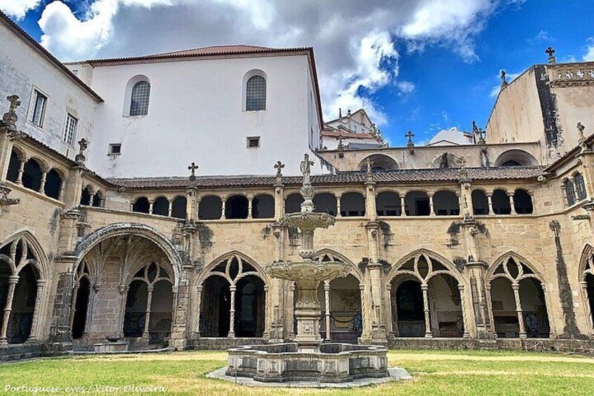 Coimbra Downtown: Private walking tour with tickets 5
