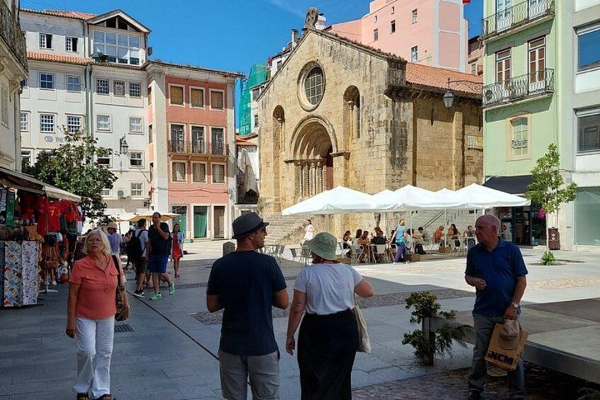 Coimbra Downtown: Private walking tour with tickets 1