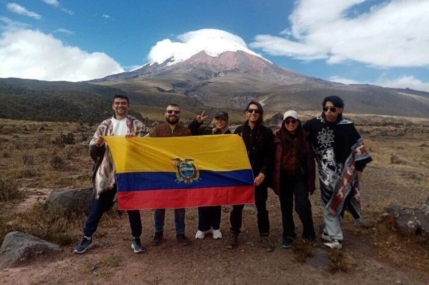 Cotopaxi Volcano and Quilotoa Lagoon Full Day Tour 1