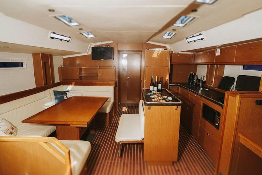 Lady Sunshine Private, from 3 to 8 hours 3