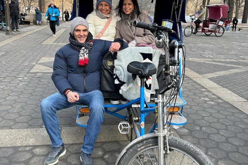 Guided Tour inside Central Park with Pedicab 4