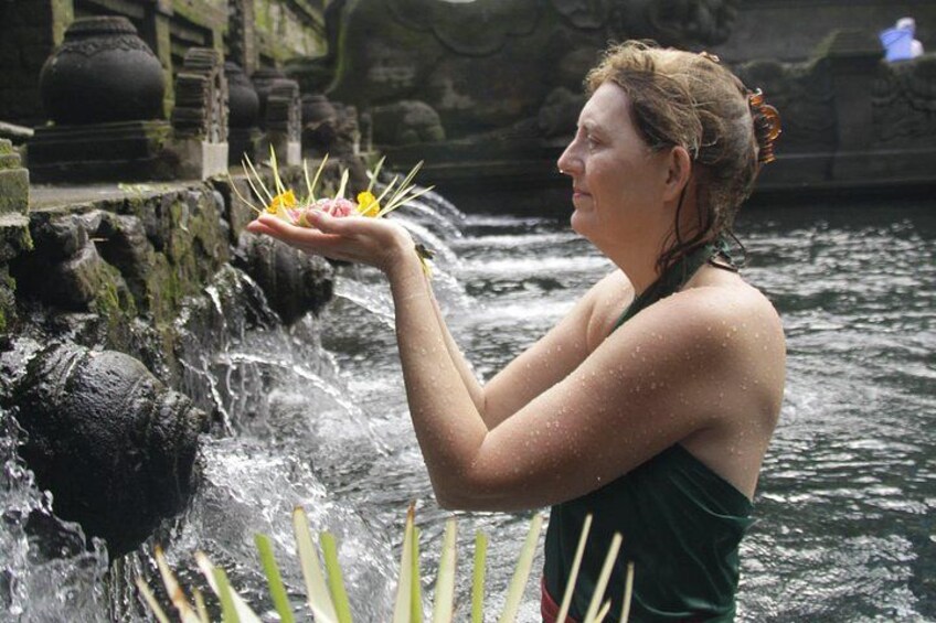 Ubud Water Purification Ceremony 1