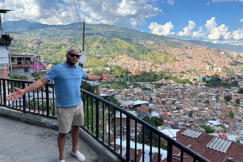 Comuna 13 walking tour 3