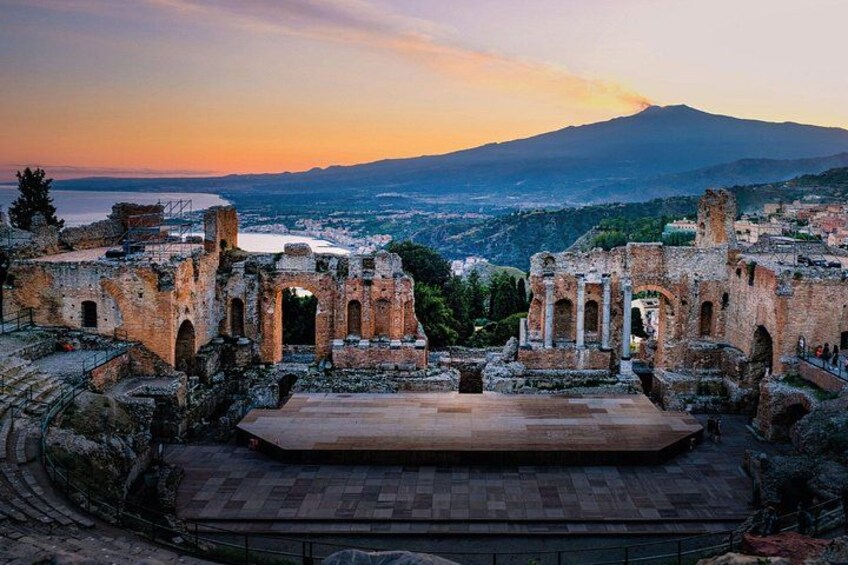 Taormina Walking Tour with Audio and Written Guide by a Local 2
