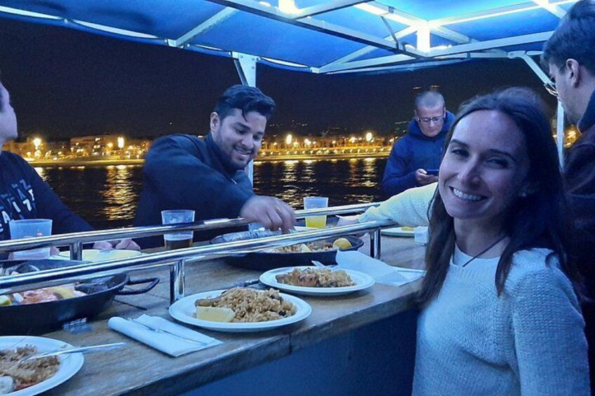 Valencia Evening Cruise with Dinner and Drinks 1