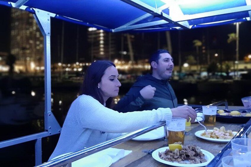 Valencia Evening Cruise with Dinner and Drinks 4