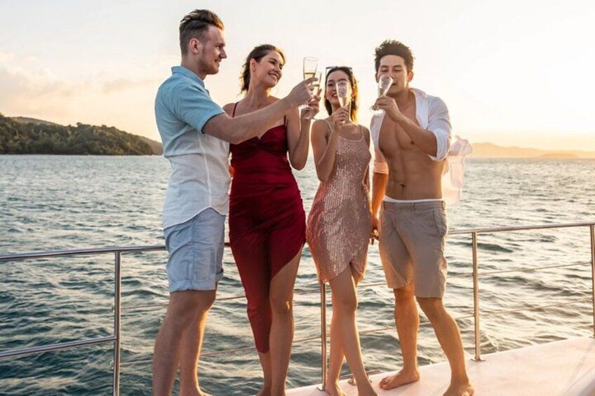 Mykonos: Private Catamaran Cruise—Lunch & Unlimited Drinks 2