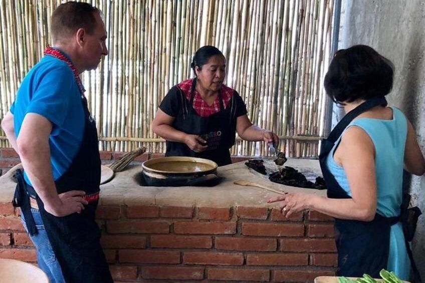 Traditional Cooking Class with Minerva Lopez 1
