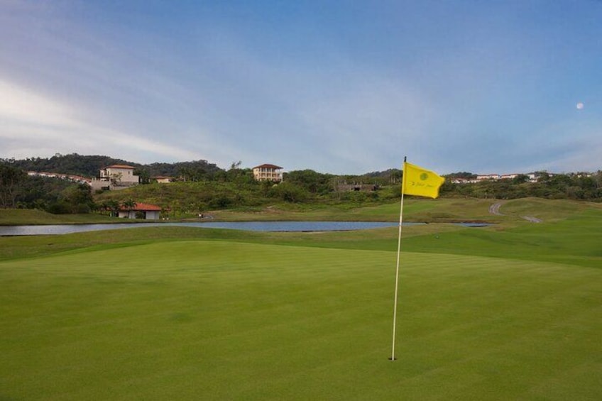 Roatan The Black Pearl Golf Course at Pristine Bay 3