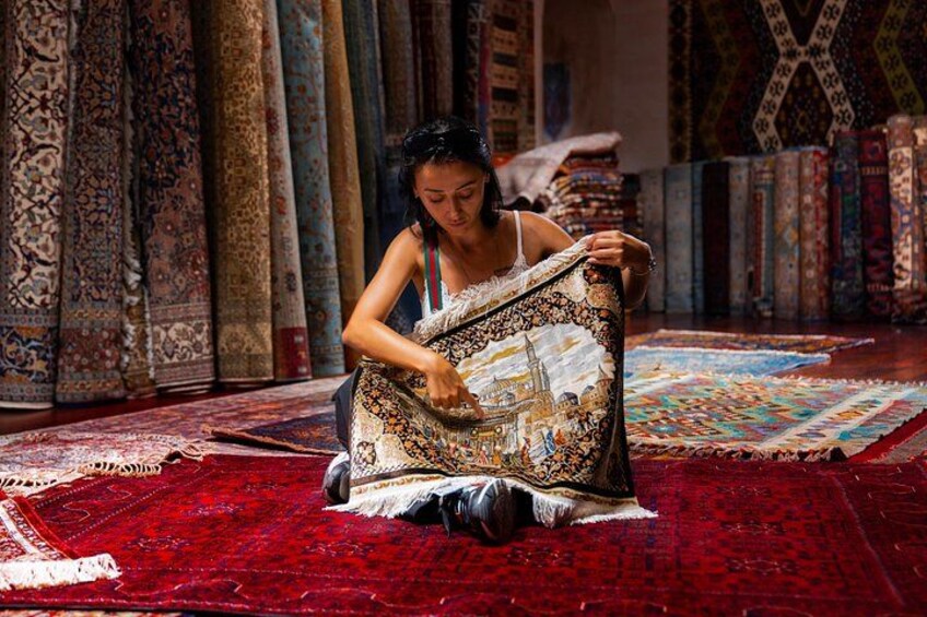Knots of Heritage: The Turkish Carpets and Rugs 1