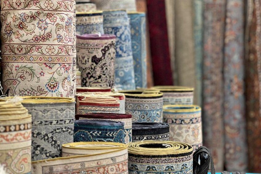 Knots of Heritage: The Turkish Carpets and Rugs 3