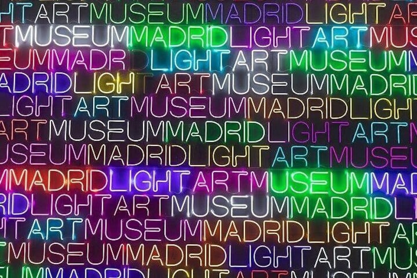 A pattern of the word 'MUSEUM' in various colors. 4