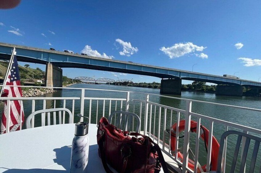 Missouri River Sunset Cruise Wednesday to Sunday 4