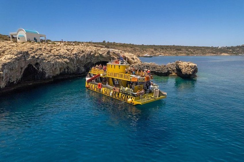 Glass Bottom Boat Dolphin Cruise to Blue Lagoon and Turtle Cove 3
