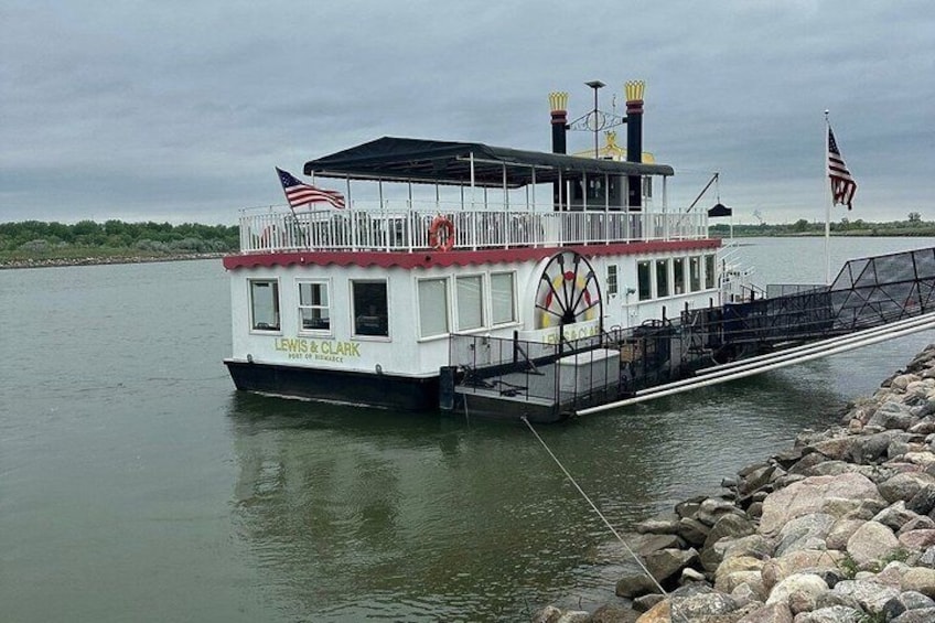 Afternoon Missouri River Leisure Cruise 2