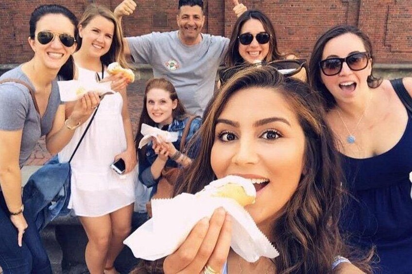 Cannoli for the finale! 1
