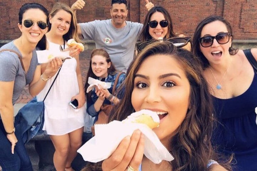 Cannoli for the finale! 1