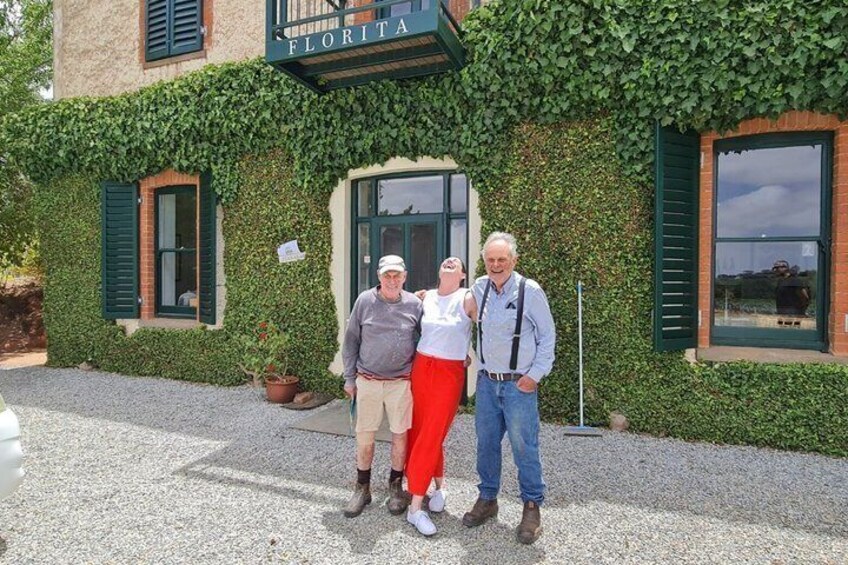 Clare Valley Wine Tour. Local Guide, Clare Valley pickup, & lunch 2